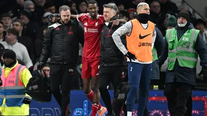 Alexander Isak depremi! Liverpool'un korktuğu başına geldi