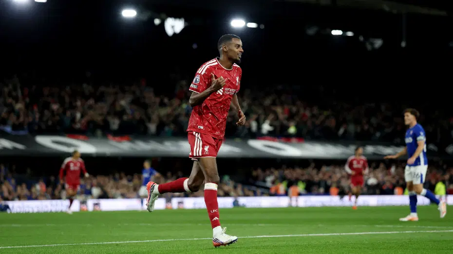 Liverpool, 10 dakikada fişi çekti: Ligde galibiyetle tanıştı - 2