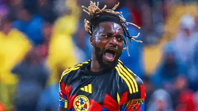 Allan Saint-Maximin, 89. dakikada yaptığıyla Meksika'da kıyameti kopardı: Hemen yedek kulübesine koştu