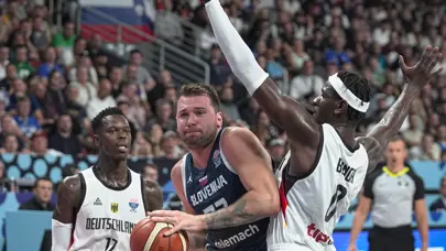 Riga'da inanılmaz son: Slovenya önde götürdüğü maçı son çeyrekte kaybetti