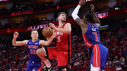 Houston Rockets'a evinde Detroit Pistons darbesi: Alperen Şengün'den 17 sayı
