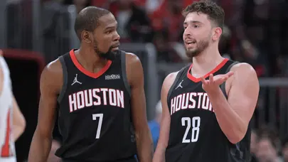 Kevin Durant, Karl Malone'un rekorunu tarihe gömdü!