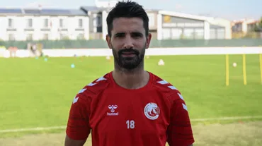 Alper Potuk, Süper Lig'i düşlüyor: İmzayı attığı gibi hedefi koydu