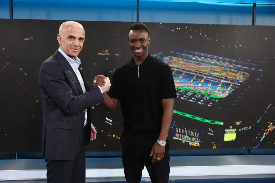 Amara Diouf, Fenerbahçe'ye imzayı attığı gibi üç tane saydı: İşte "Ön plana çıkıyor" dediği o özellikleri - 5
