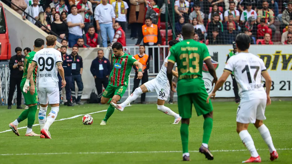 Amedspor'dan 1. Lig'in final haftası öncesi olay karar! - 3 Amedspor'dan 1. Lig'in final haftası öncesi olay karar! - 3