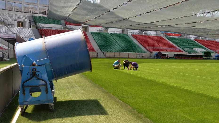 Amedspor'un stadı bambaşka bir kimliğe büründü! Yenileme çalışmaları sonrası son hali - 2