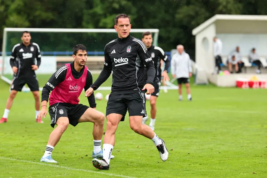 Beşiktaş'ta bir ayrılık daha: Acun Ilıcalı devreye girdi - 2