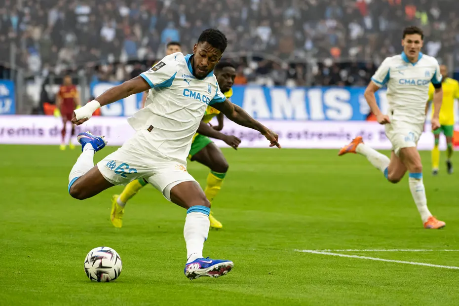 Beşiktaş'tan bir transfer daha: Amir Murillo İstanbul'a geldi - 4