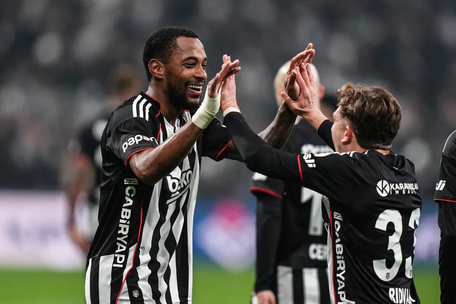 "Göztepe'yi adeta sahadan sildi" | Spor yazarları Beşiktaş için ne dedi? - 7