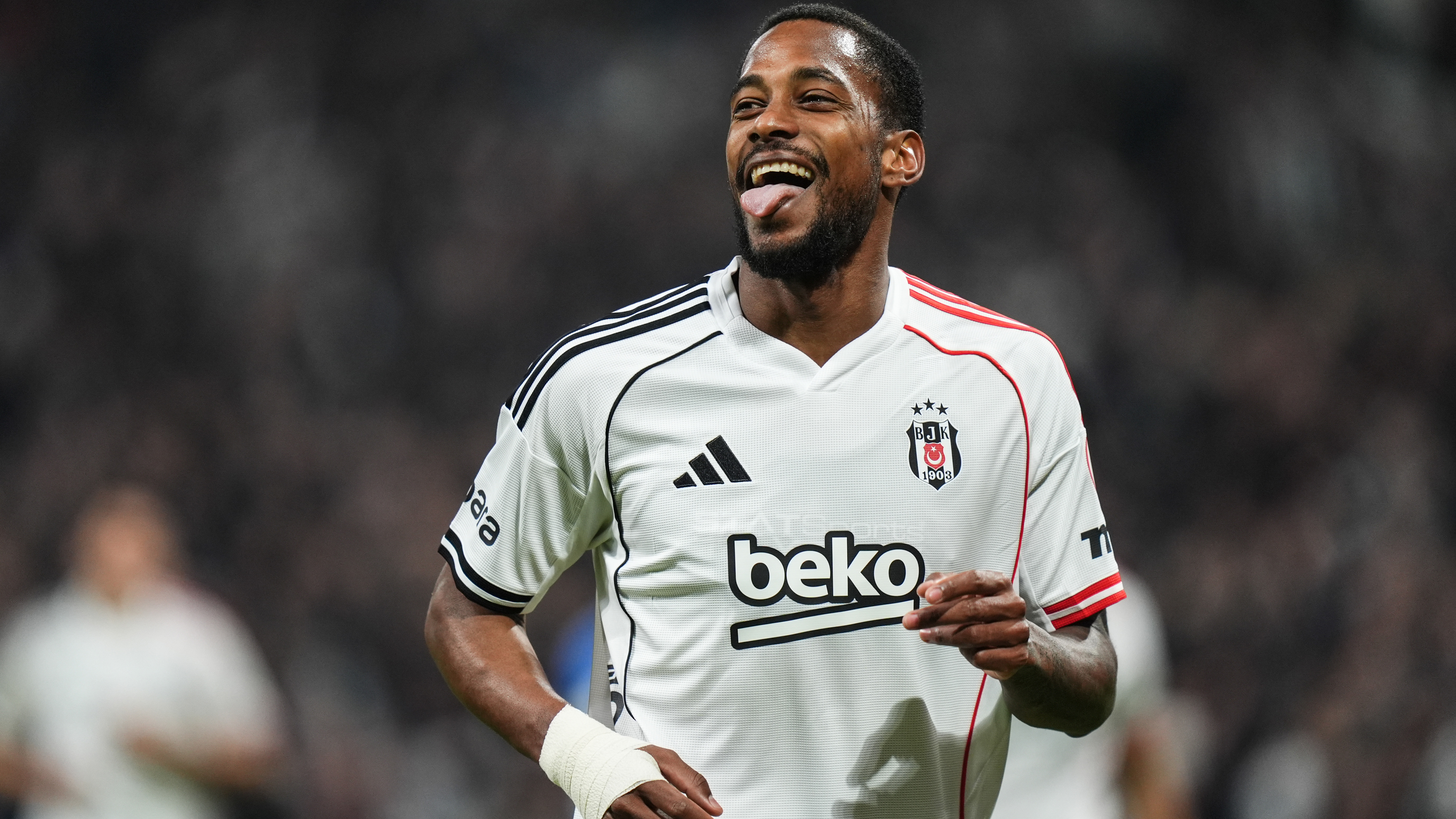 Beşiktaş, Murillo'yla ilgili kararını anında verdi: Ayağının tozuyla dev talibi çıkmıştı