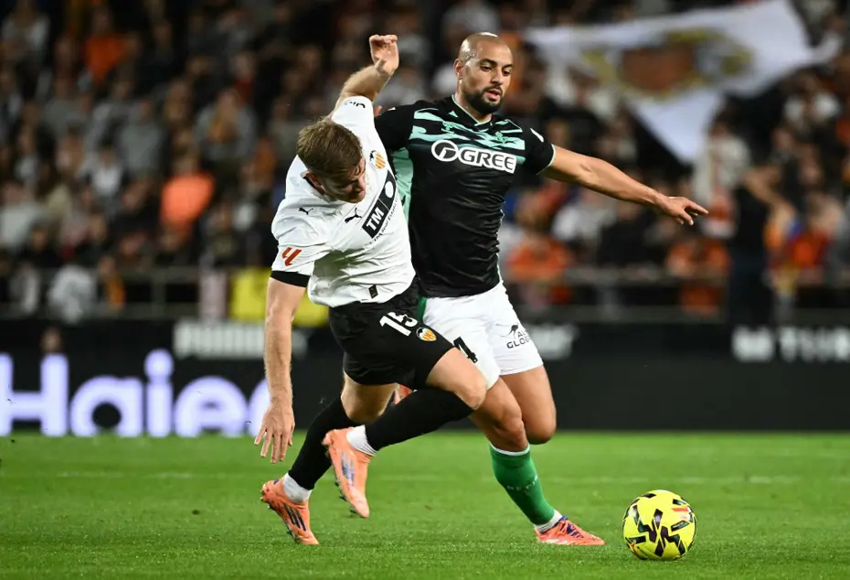 Fenerbahçe'ye müjde, Betis'e şok: Amrabat için dev transfer paketi - 5 Fenerbahçe'ye müjde, Betis'e şok: Amrabat için dev transfer paketi - 5