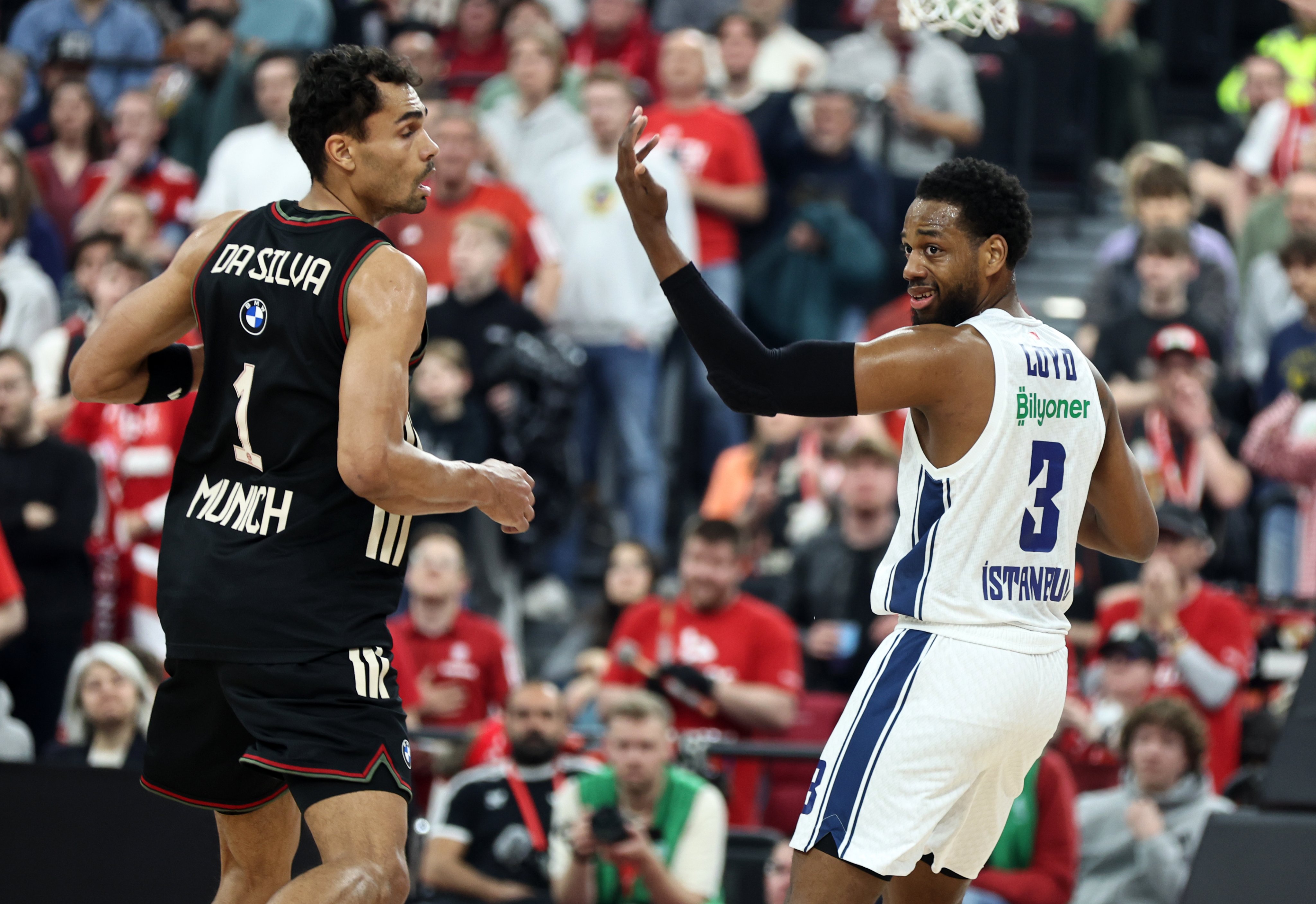 Anadolu Efes, Bayern Münih'i son saniyede yıktı