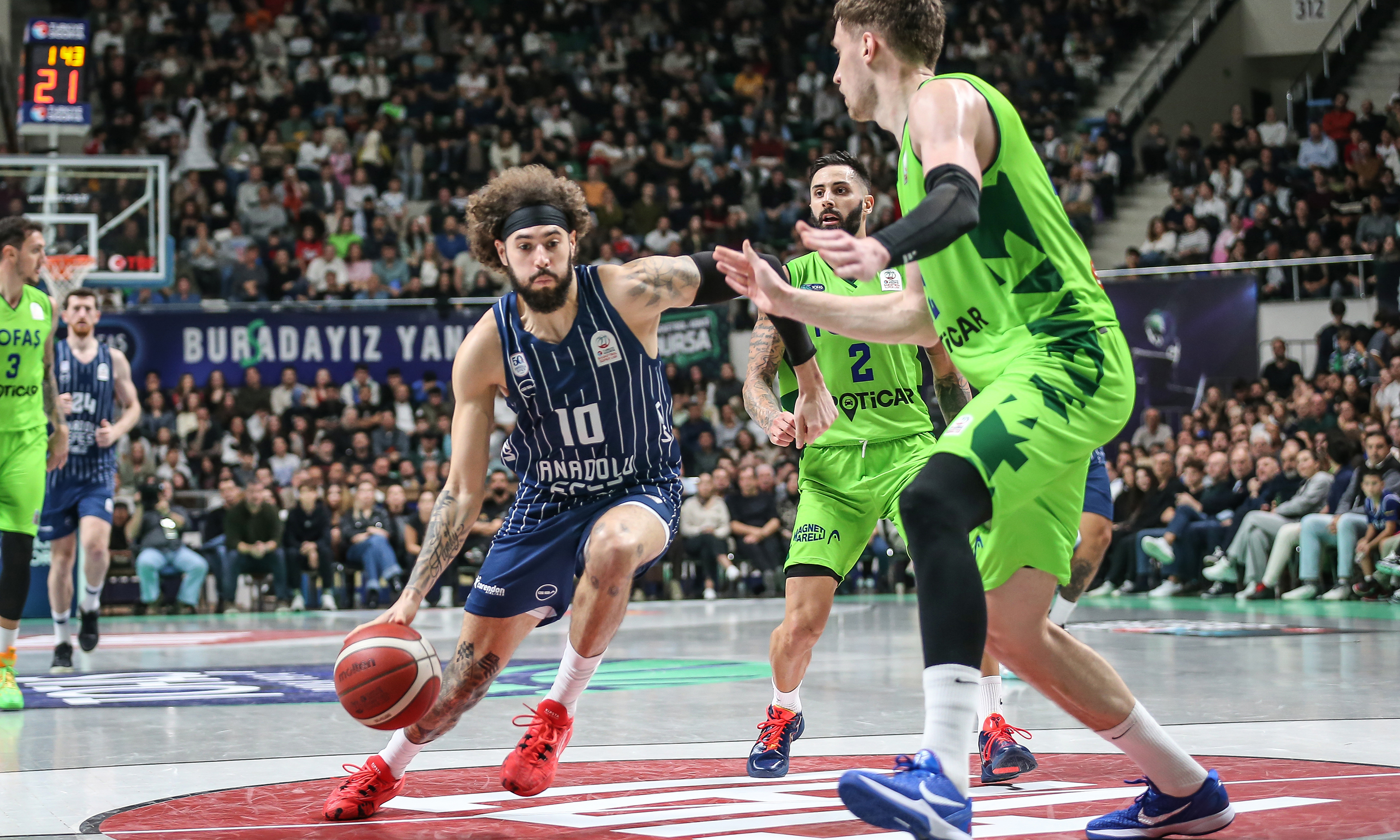 TOFAŞ, Anadolu Efes'e şans tanımadı