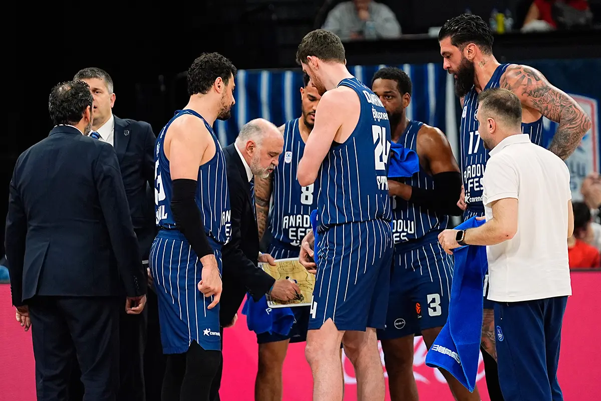 Anadolu Efes uzatmalarda galibiyete uzandı | NTVSpor