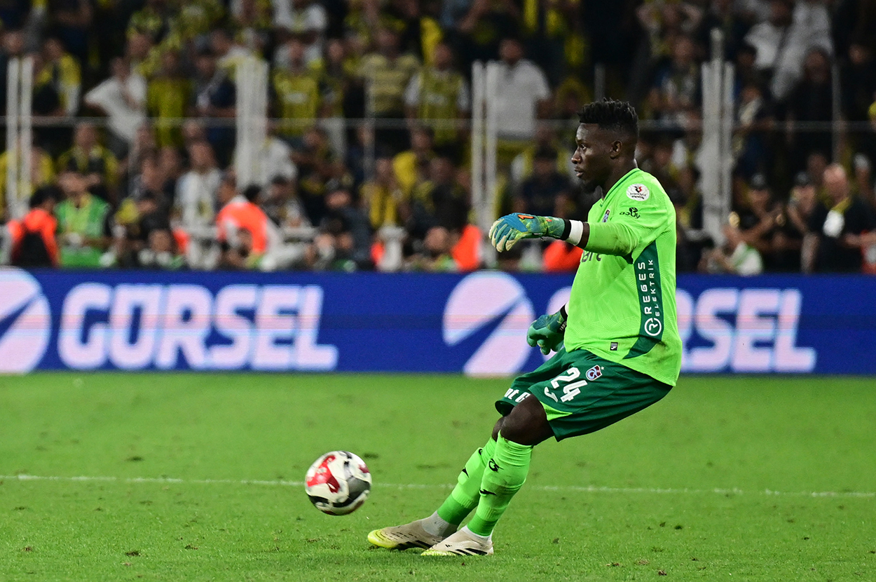 Onana Trabzon'da Coştu, İngilizler "O Kimdi Ya?" Diye Sordu!