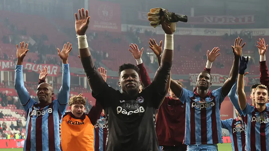 Andre Onana, Trabzonspor'a veda etti - 3