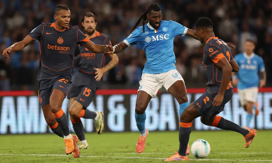 Galatasaray ve Fenerbahçe, Napoli'nin yıldızı için transferde karşı karşıya - 2 Galatasaray ve Fenerbahçe, Napoli'nin yıldızı için transferde karşı karşıya - 2