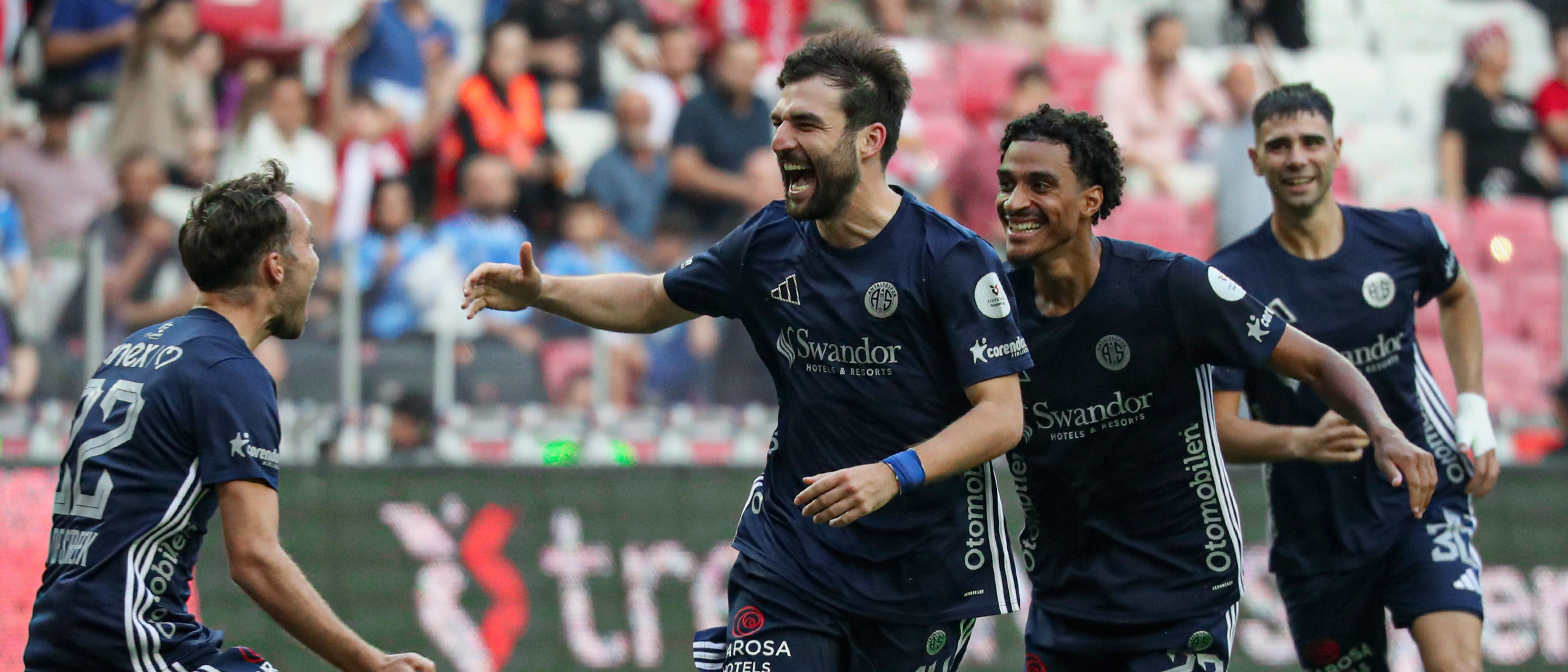 Samsunspor'un Keyfini Kaçıran Antalyaspor: Namağlup Serisi 'Hesap'lı Bitti!
