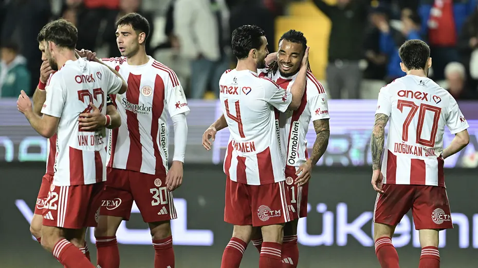 Son 5 yılda dünyanın en iyi kulüpleri: İlk 30'a giren tek Türk takımı var - 22