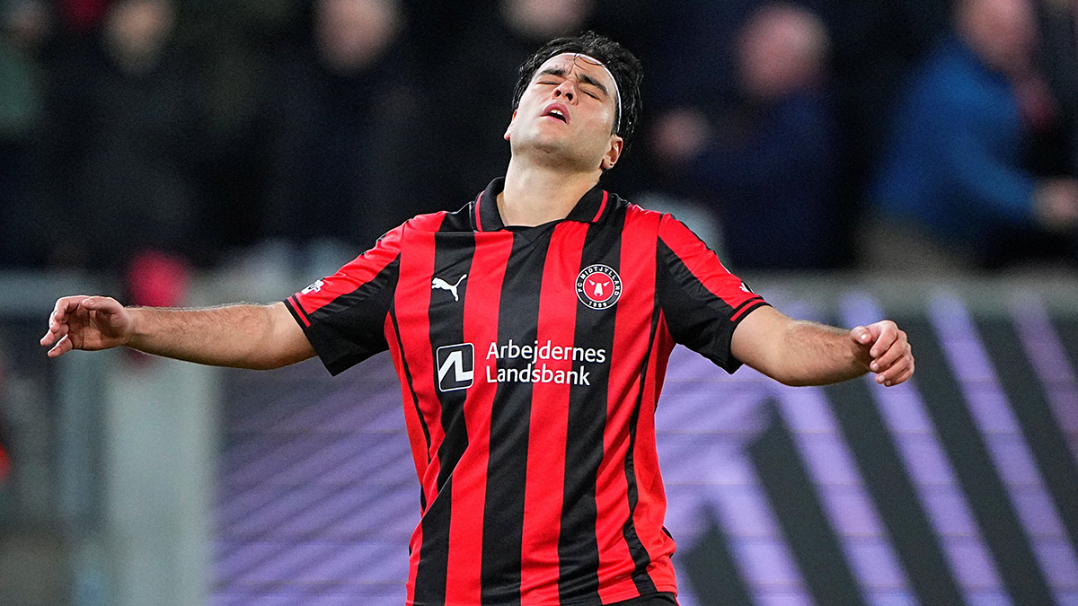 Montella'nın Gözü Şimşek Gibiydi, Ama Aral Şimşir'i Sakatlık Tutuverdi!