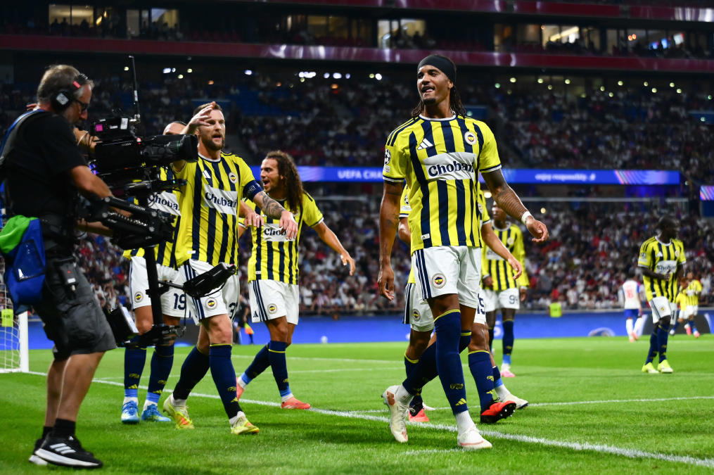 Archie Brown: "Tüm takımla gurur duyuyorum"