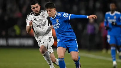 Real Madrid'de "Rezillik": Arda Güler her şeyi yaptı ama olmadı, açıklama hemen geldi Real Madrid'de "Rezillik": Arda Güler her şeyi yaptı ama olmadı, açıklama hemen geldi