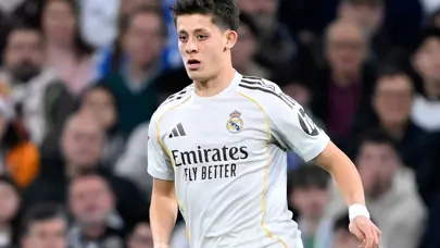 İLK 11'LER | Real Madrid - Monaco (Canlı anlatım) İLK 11'LER | Real Madrid - Monaco (Canlı anlatım)