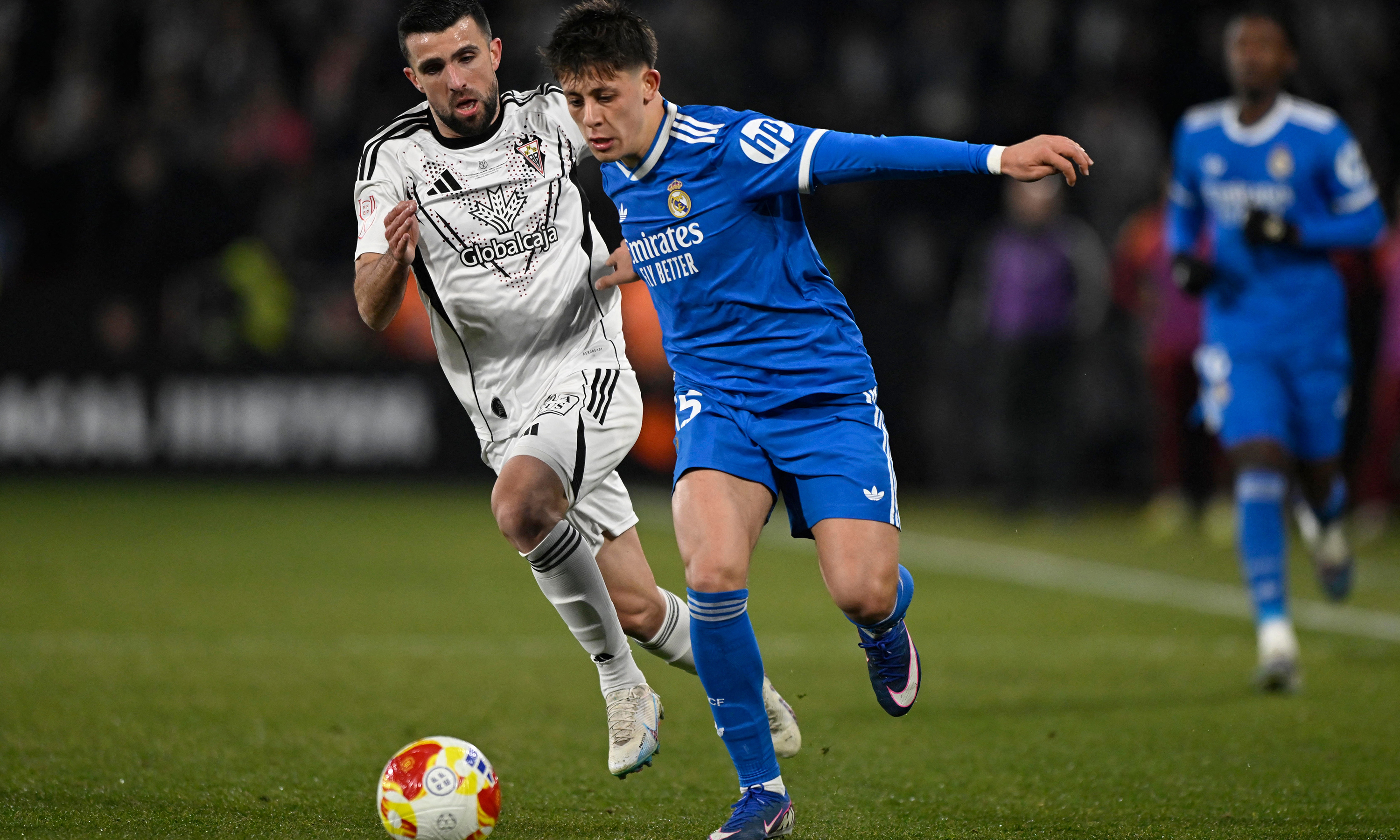 Real Madrid ve Arda Güler'e büyük şok