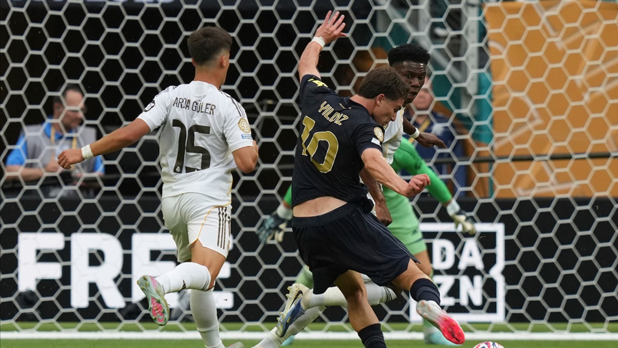 Arda Güler - Kenan Yıldız kapışmasında Real Madrid çeyrek finalde