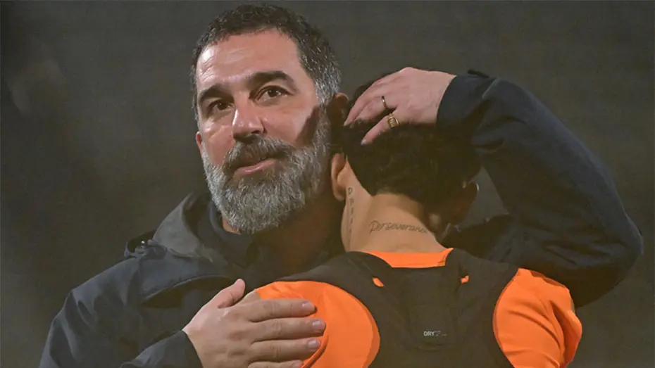Ne olduysa 3 dakikada oldu! Arda Turan maç sonrası bütün çıplaklığıyla açıkladı - 3 Ne olduysa 3 dakikada oldu! Arda Turan maç sonrası bütün çıplaklığıyla açıkladı - 3