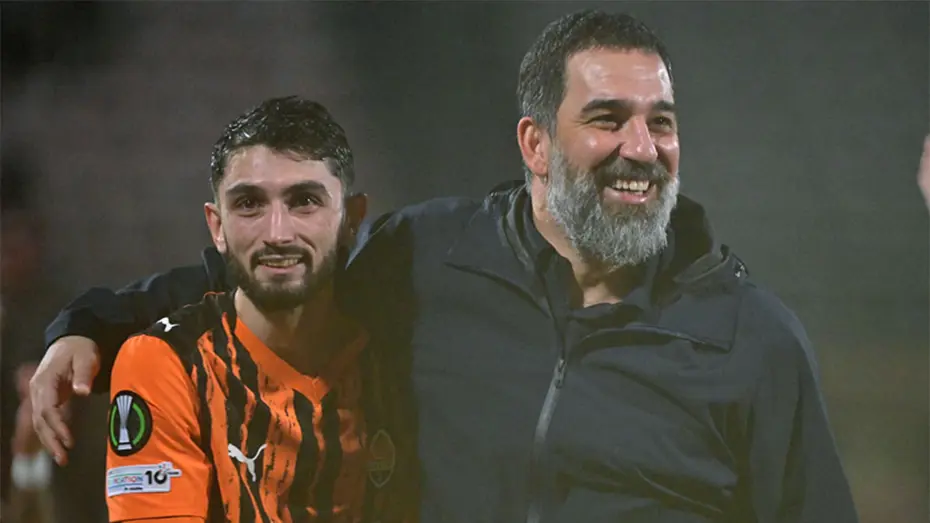 Ne olduysa 3 dakikada oldu! Arda Turan maç sonrası bütün çıplaklığıyla açıkladı - 4 Ne olduysa 3 dakikada oldu! Arda Turan maç sonrası bütün çıplaklığıyla açıkladı - 4