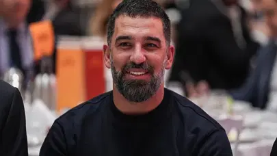 Sonunda Arda Turan'dan TFF'nin teklifine cevap geldi! A Milli Takım'ın başına geçecek mi? Sonunda Arda Turan'dan TFF'nin teklifine cevap geldi! A Milli Takım'ın başına geçecek mi?