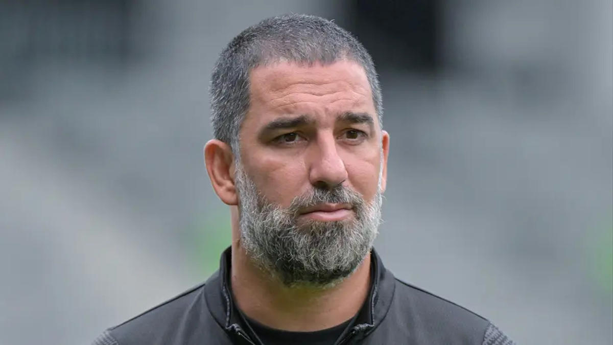 Shakhtar'dan sezonun ilk yenilgisi: Arda Turan'ın takımı evinde kaybetti