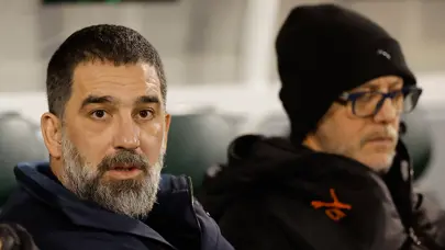 Ne olduysa 3 dakikada oldu! Arda Turan maç sonrası bütün çıplaklığıyla açıkladı Ne olduysa 3 dakikada oldu! Arda Turan maç sonrası bütün çıplaklığıyla açıkladı