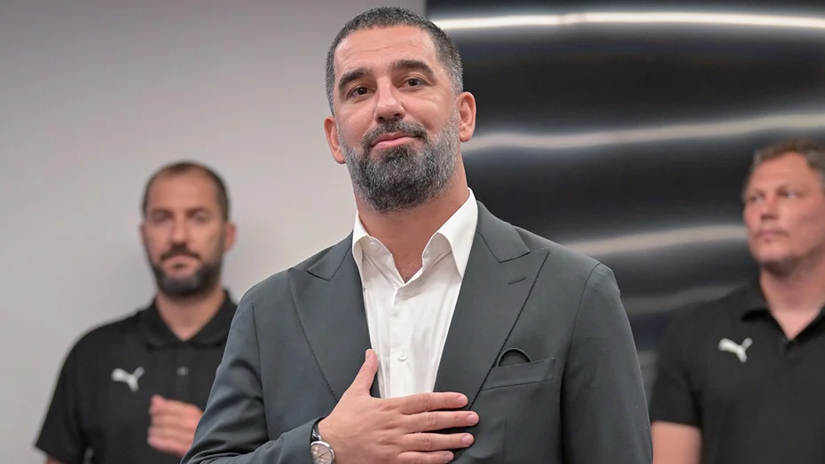 Arda Turan 2 Fenerbahçeliyi Shakhtar'da görmek istiyor - 1