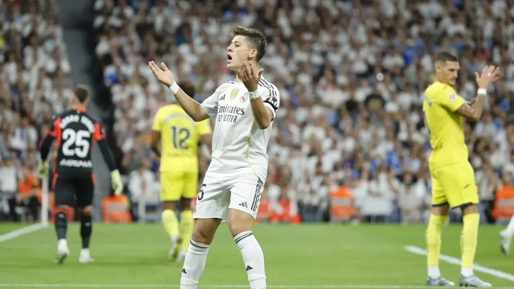 Arda Güler'in maç sonu hakeme hareketi olay oldu: Görüntü ortaya çıktı, "Yüzde 100" yazarak manşetten verdiler