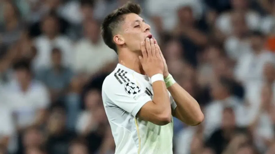 Şampiyonlar Ligi'nde Arda Güler'in kabus gecesi: İspanya ayağa kalktı, Xabi Alonso'dan hemen açıklama geldi - 3 Şampiyonlar Ligi'nde Arda Güler'in kabus gecesi: İspanya ayağa kalktı, Xabi Alonso'dan hemen açıklama geldi - 3