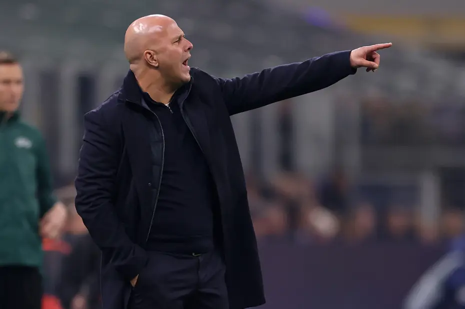 Hakan Çalhanoğlu'nun kabusu yaşadığı maçta olay karar! Şampiyonlar Ligi'nde hakemi yerin dibine soktular - 4