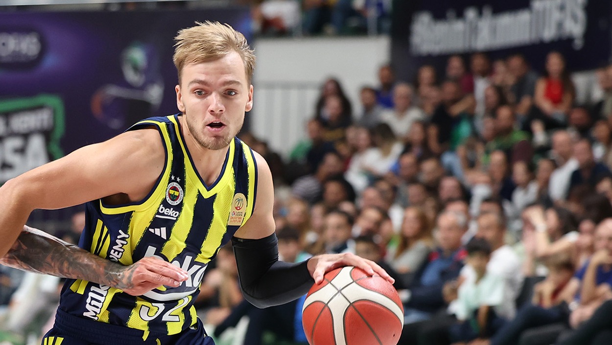 Fenerbahçe'den Arturs Zagars için sakatlık açıklaması