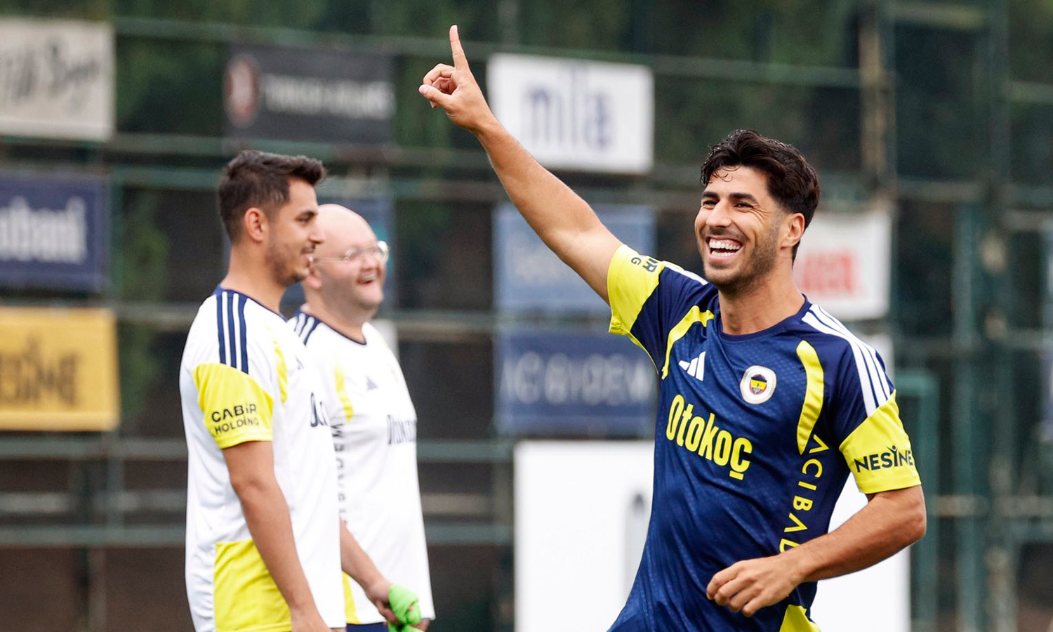 Fenerbahçe, Sturm Graz maçı öncesi İstanbul'da son antrenmanı yaptı
