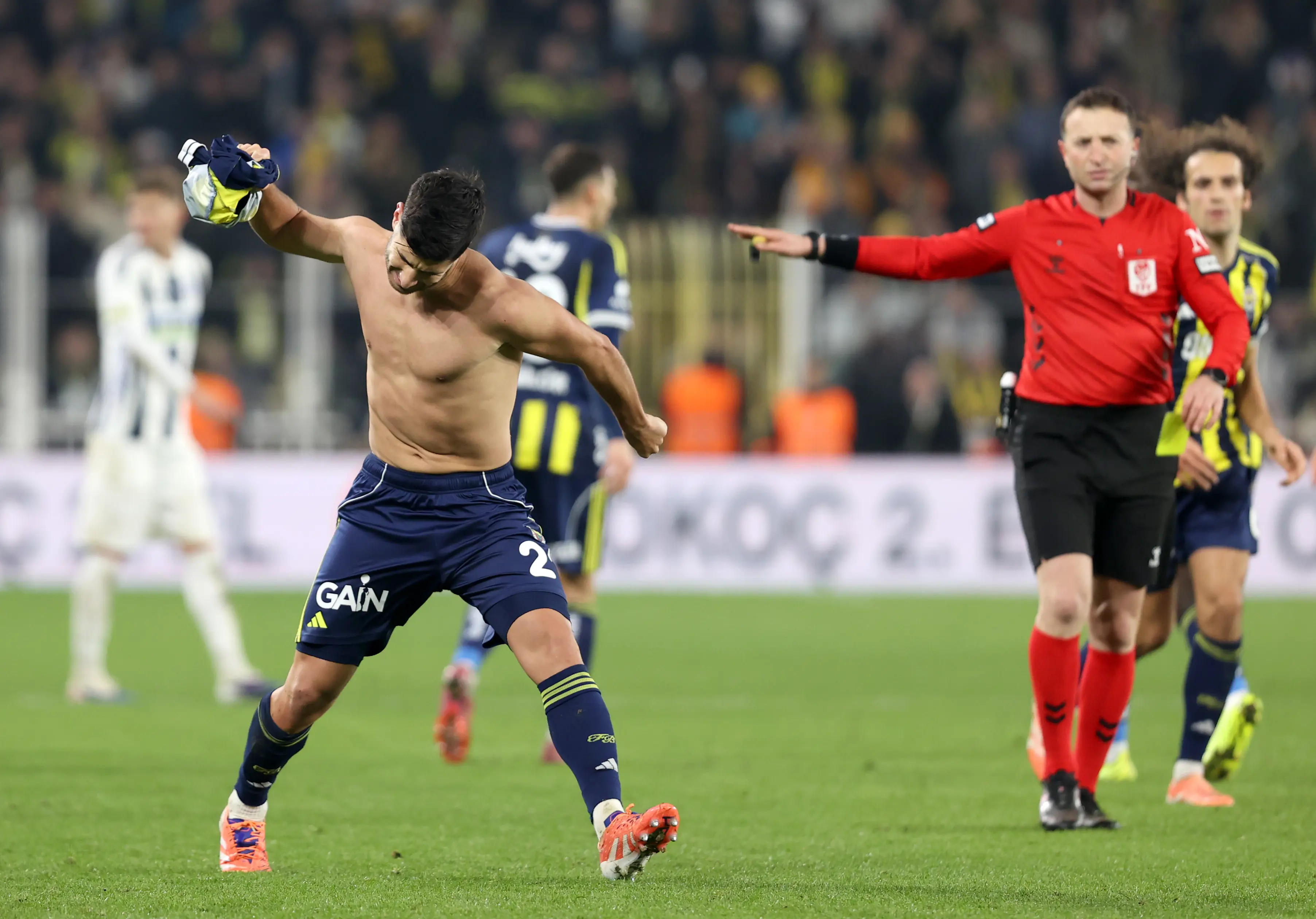 Fenerbahçe'nin attığı golde ofsayt var mı? Trio ekibi noktayı koydu