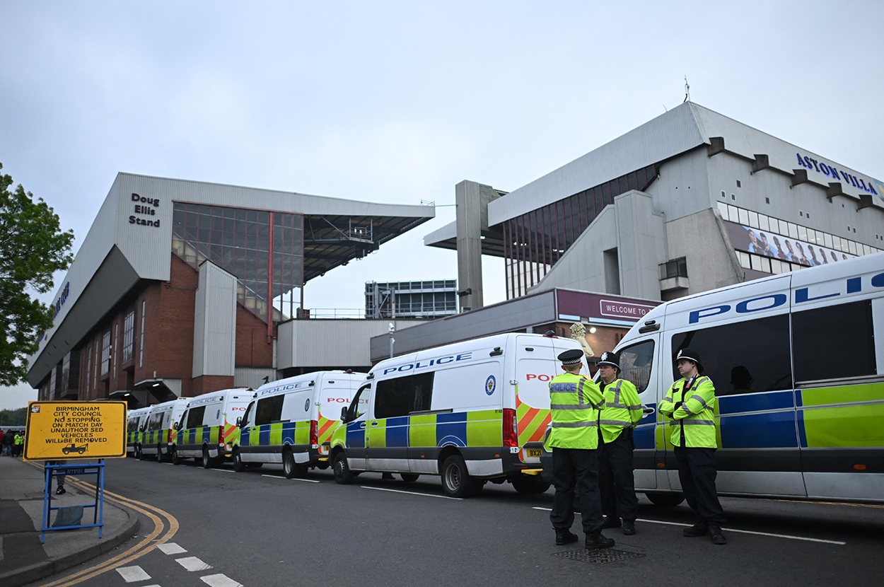 Aston Villa'dan "Evde Kal" Çağrısı: Maccabi Taraftarına Avrupa Ligi Vizesi Çıkmadı!