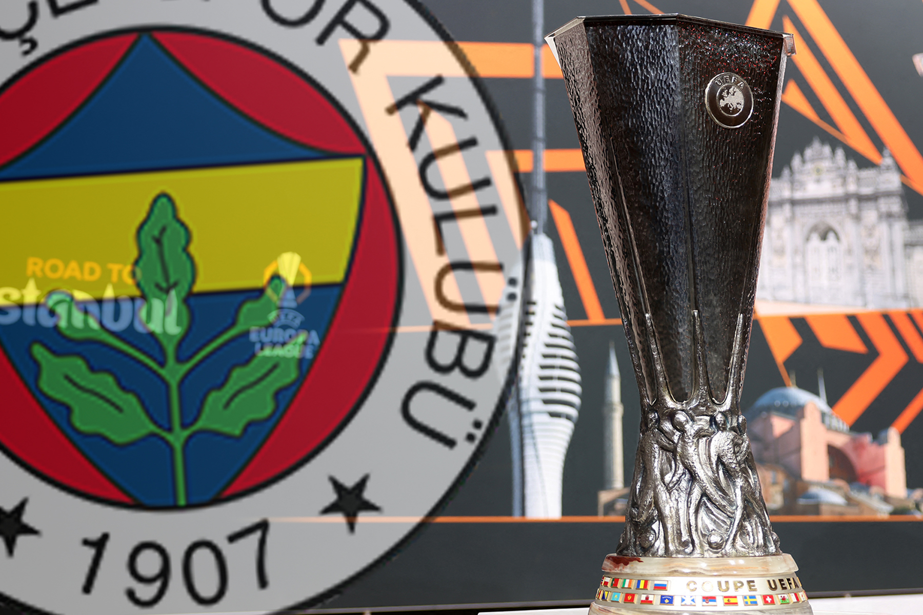 Fenerbahçe'nin Şansı Nottingham'da: Hadi Bakalım, Orman Mı Yener, Kanarya Mı!