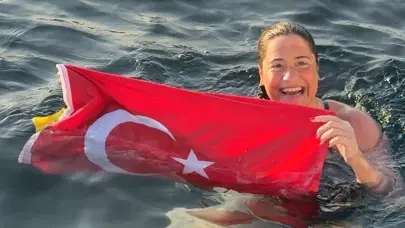 Aysu Türkoğlu, Tsugaru Kanalı'nı geçip rekor kırdı: Japonya'da tarih yazdı Aysu Türkoğlu, Tsugaru Kanalı'nı geçip rekor kırdı: Japonya'da tarih yazdı