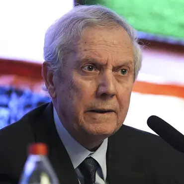 Aziz Yıldırım'dan olay sözler! Kante'yi satması için o isme yetki verdiAziz Yıldırım'dan olay sözler! Kante'yi satması için o isme yetki verdi