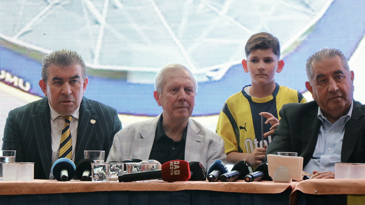Futbol A.Ş.'nin yeni yönetim kurulu resmen açıklandıFutbol A.Ş.'nin yeni yönetim kurulu resmen açıklandı
