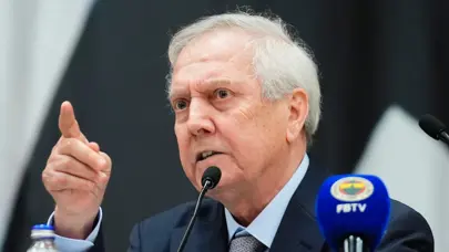 Aziz Yıldırım kürsüde söyleneni duyunca çılgına döndü: Yerinden kalktı, ortalık bir anda karıştı