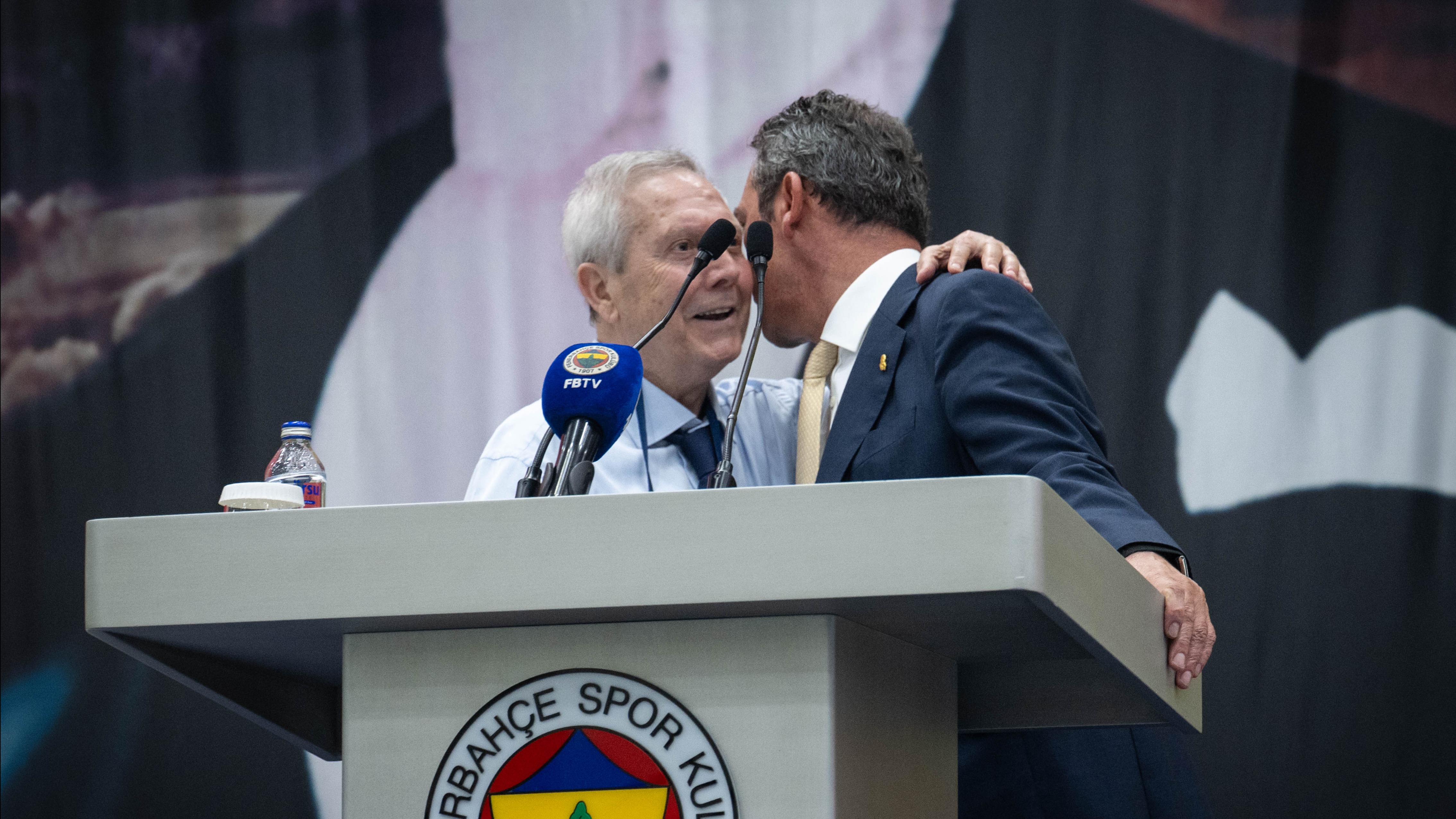 Ali Koç kürsüde dediğini hemen yaptı: Bomba Aziz Yıldırım hamlesi, işlemler gerçekleştirildi