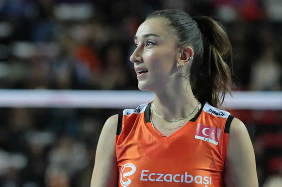 Hande Baladın'dan transferine dair net açıklama geldi: Eczacıbaşı'ndan ayrılıyor mu? - 2