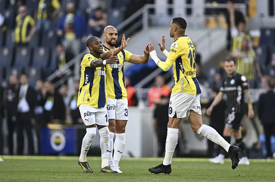 Mourinho maç sonu resmen açıkladı: "3 ayrılan isim olacak" - 2